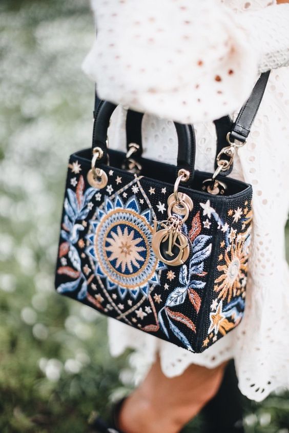 ELLEFashionCrush : 7 sacs Louis Vuitton qui nous donnent envie d'adopter le  Monogram - Elle
